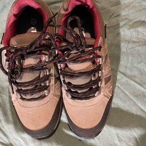 Riemot hiking shoes